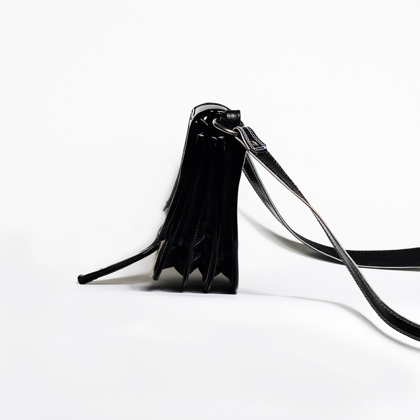 La Dama Crossbody Leather Cowhide Bag, Black